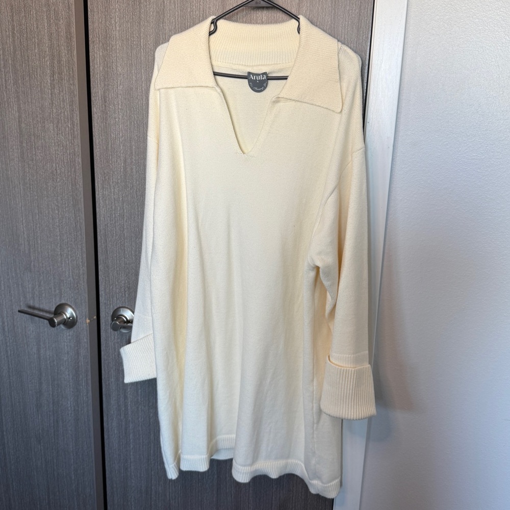 ARULA Ivory Knit Sweater